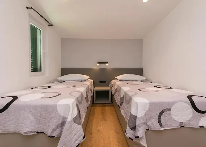 Simun Apartment Brela