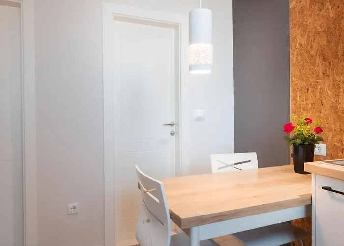 Simun Apartment